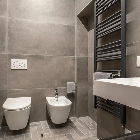 Verona City Lodge *