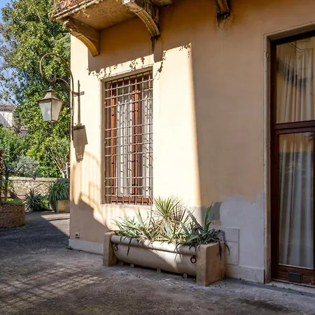 Verona City Lodge Apartment *